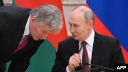 Крім того, в ISW зазначають, що Кремль продовжує демонструвати своє небажання йти на компроміси або брати участь у добросовісних мирних переговорах щодо припинення війни проти України