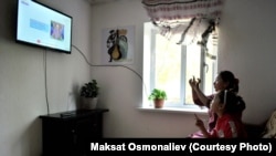 Онлайн окуп жаткан балдар. 