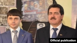 Ruslan Balbek (solda) ve Remzi İlyasov