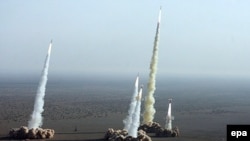 سپاه، برنامه های موشکی ايران از جمله توسعه موشک های ميان برد باليستيک را تحت نظر دارد