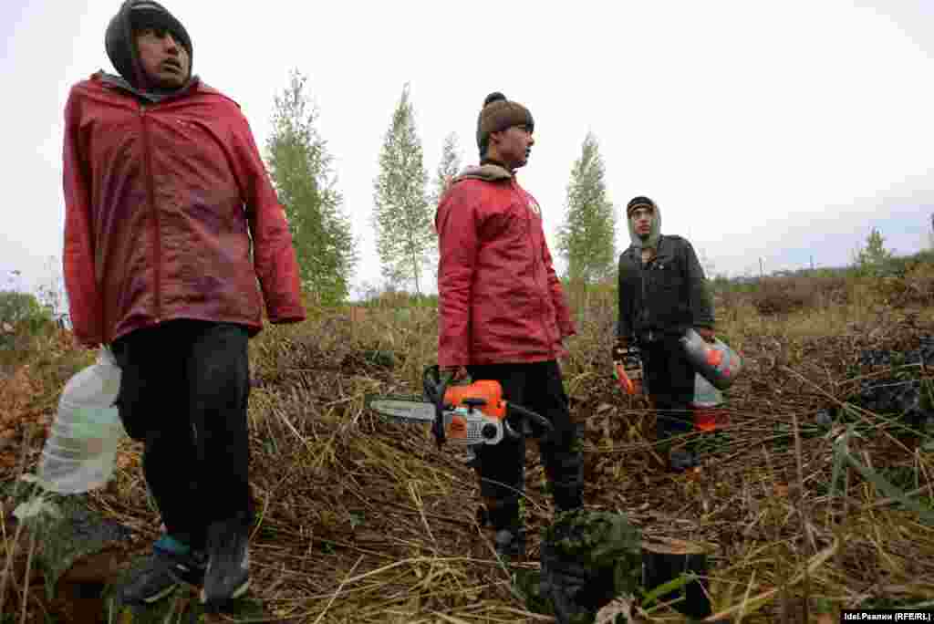 На груди каждого эмблема &ndash; "Кубок президента Республики Татарстан по гольфу"