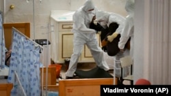 Убактылуу стационарлардын бири.