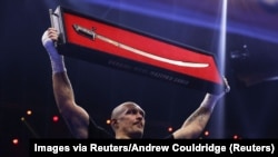 Олександр Усик