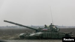 სეპარატისტების ტანკი დონეცკთან