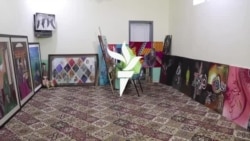 د خانوزۍ يوه مېرمنه د انځور ګرۍ له لارې پښتني دودونو راسپړي