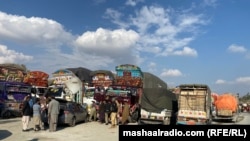 کورمې ته تلونکي ګاډي د جنورۍ پر څلورمه په هنګو کې ولاړ دي. 