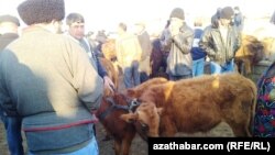 Рынок в Мары (архивное фото)  