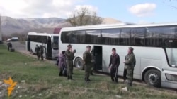 Ukrain flotnıñ yalı ordunıñ arbiy adamları Qırımnı qaldırıdılar