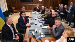 АКШ жана Украина делегацияларынын сүйлөшүүсү. Флорида, 30-ноябрь 2025-жыл