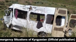Кубакыдан жети жүргүнчүсү каза болгон "Мерседес-Бенц-Спринтер" .