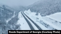 საავტომობილო გზა რიკოთის უღელტეხილზე