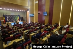 Şedinţa extraordinară a Consiliului General al Capitalei (CGMB), convocată de primarul general și președintele ales Nicuşor Dan, 23 mai 2025.