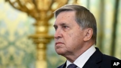 За словами Ушакова, бесіда Трампа та Путіна відбудеться у форматі віч-на-віч, за участю перекладачів, потім будуть переговори у складі делегацій