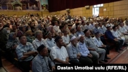 Ушул эле маданият үйүндө 7-сентябрь күнү Юсупова атындагы айыл өкмөтүнүн тургундары менен жолугушуу өтөрүлгөн.