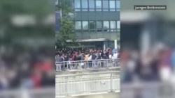 Coadă uriașă la vot, în fața consulatului din München