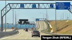 В'їзд на Керченський міст з боку Тамані. Архівне фото