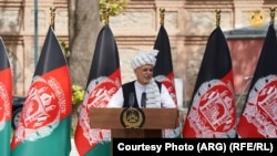 د افغانستان پرځول شوی ولسمشر محمد اشرف غني یوې غونډې ته د وینا پر مهال - انځور له ارشیفه