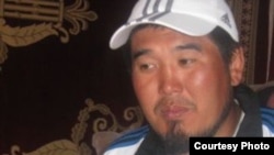 Максат Абакиров.