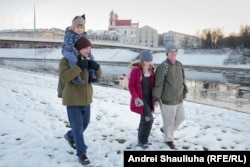 Андрэй Кузьнечык зь сям'ёй