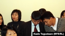 Участники конференции по правам человека в Казахском национальном аграрном университете. Алматы, 8 декабря 2011  года.