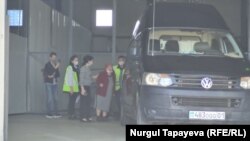 ნურსულთანის აეროპორტში ასსელის ცხედარს ბებია დახვდა