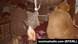 د نومبر پر ۱۱مه په بنو کې شوي ډرون بريد کې ځايي کسان پر وژل شوي تن راټول دي.