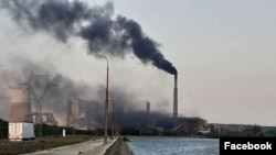 Снимка на ТЕЦ "Брикел" от неделя, 24 август. Източник: фейсбук групата "Гълъбово в 21 век"