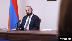 Արարատ Միրզոյան, արխիվ